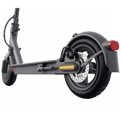 Электросамокат Xiaomi Mi Electric Scooter Essential Black